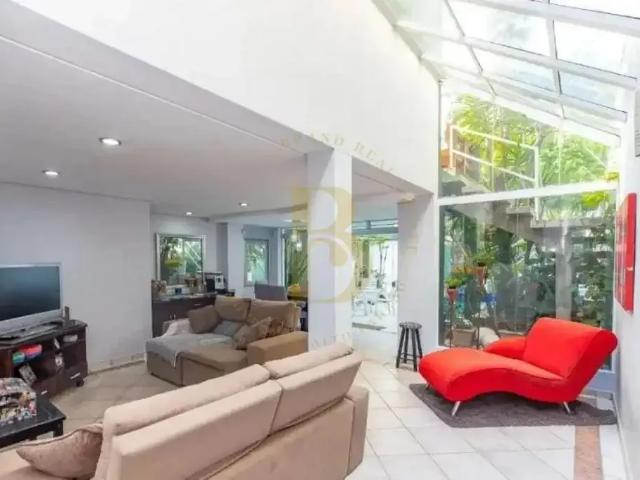 Casa / Sobrado para Venda em São Paulo/SP Vila Madalena 3 Quartos