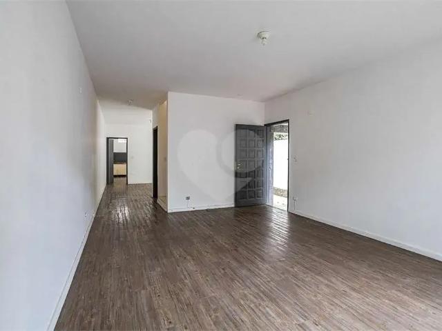 Casa / Sobrado para Venda em São Paulo/SP Vila Madalena 3 Quartos