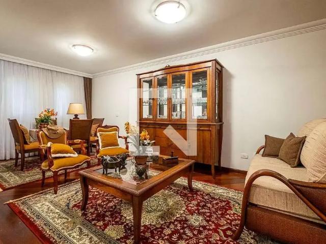 Casa / Sobrado para Venda em São Paulo/SP Vila Madalena 3 Quartos