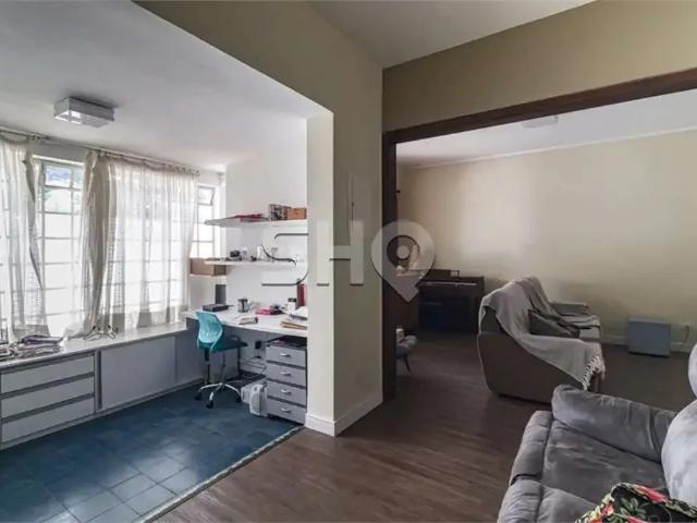 Casa / Sobrado para Venda em São Paulo/SP Vila Madalena 3 Quartos