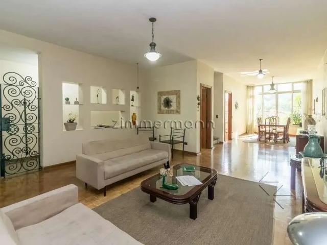 Casa / Sobrado para Venda em São Paulo/SP Vila Madalena 3 Quartos
