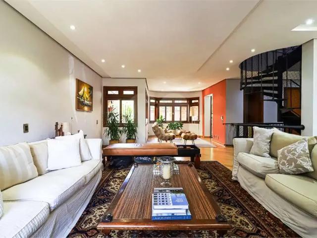Casa / Sobrado para Venda em São Paulo/SP Vila Madalena 4 Quartos