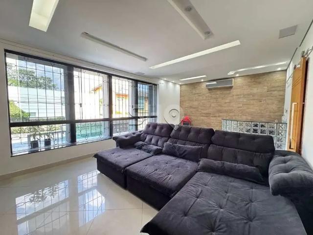 Casa / Sobrado para Venda em São Paulo/SP Vila Madalena 4 Quartos