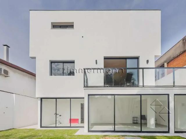 Casa / Sobrado para Venda em São Paulo/SP Vila Madalena 4 Quartos