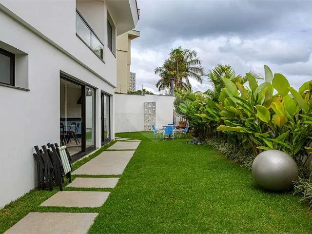 Casa / Sobrado para Venda em São Paulo/SP Vila Madalena 4 Quartos