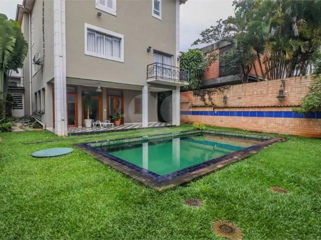 Casa / Sobrado para Venda em São Paulo/SP Vila Madalena 4 Quartos