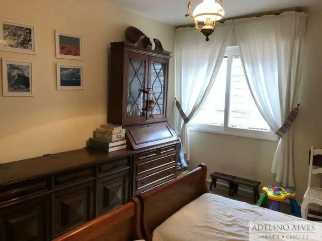 Casa / Sobrado para Venda em São Paulo/SP Vila Madalena 4 Quartos