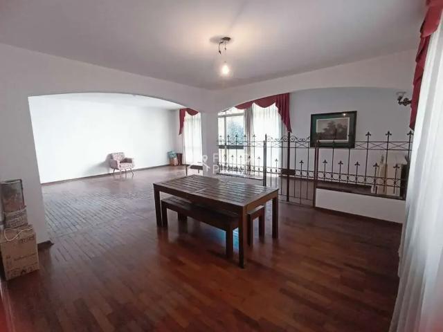 Casa / Sobrado para Venda em São Paulo/SP Vila Madalena 4 Quartos
