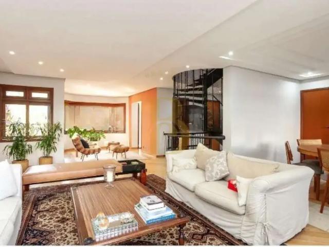 Casa / Sobrado para Venda em São Paulo/SP Vila Madalena 4 Quartos
