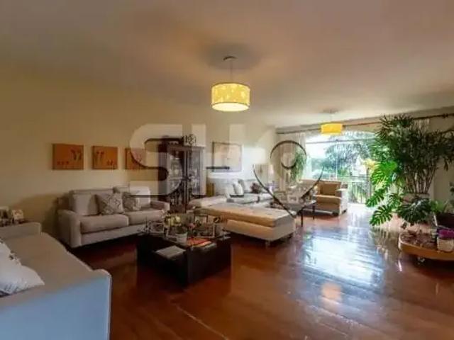 Casa / Sobrado para Venda em São Paulo/SP Vila Madalena 4 Quartos