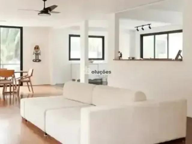 Casa / Sobrado para Venda em São Paulo/SP Vila Madalena 4 Quartos