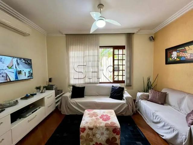 Casa / Sobrado para Venda em São Paulo/SP Vila Madalena 4 Quartos