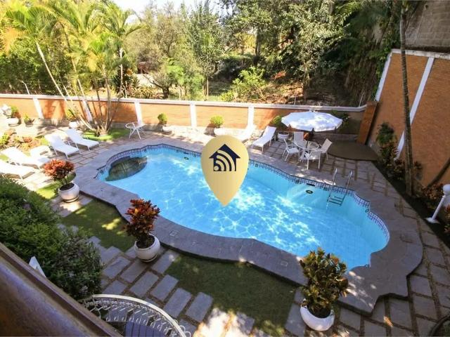 Casa / Sobrado para Venda em São Paulo/SP Vila Madalena 4 Quartos
