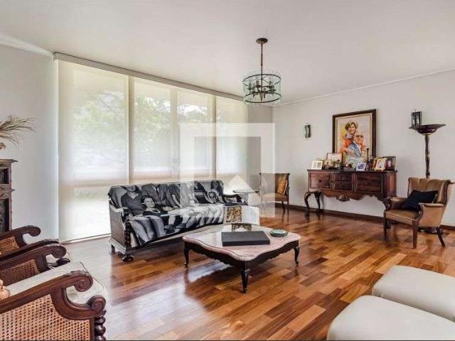 Casa / Sobrado para Venda em São Paulo/SP Vila Madalena 5 Quartos