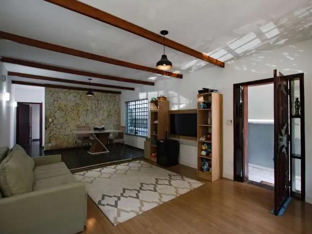 Casa / Sobrado para Venda em São Paulo/SP Vila Madalena 5 Quartos