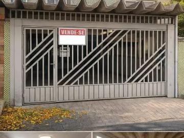 Casa à venda em Rua Santa Izabel - Garagem