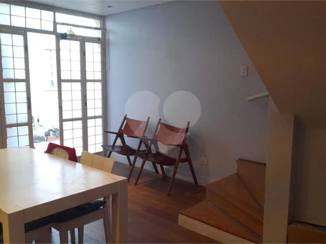 Casa / Sobrado para Venda em São Paulo/SP Vila Mariana 3 Quartos