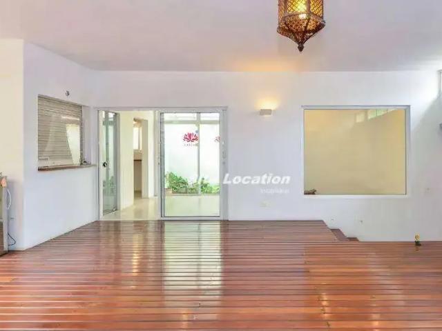 Casa / Sobrado para Venda em São Paulo/SP Vila Mariana 4 Quartos