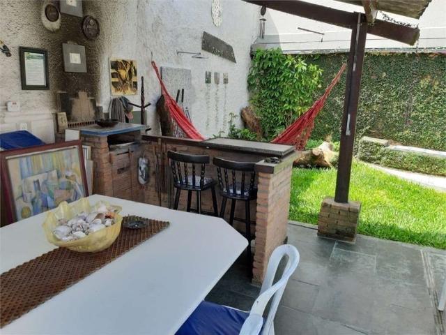 Casa / Sobrado para Venda em São Paulo/SP Vila Mazzei 4 Quartos