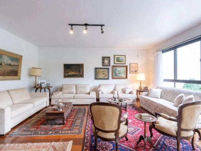 Casa / Sobrado para Venda em São Paulo/SP Vila Morumbi 4 Quartos