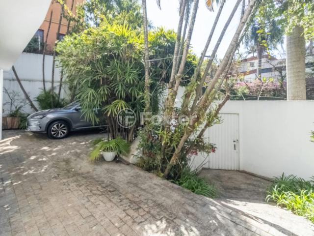 Casa / Sobrado para Venda em São Paulo/SP Vila Morumbi 4 Quartos