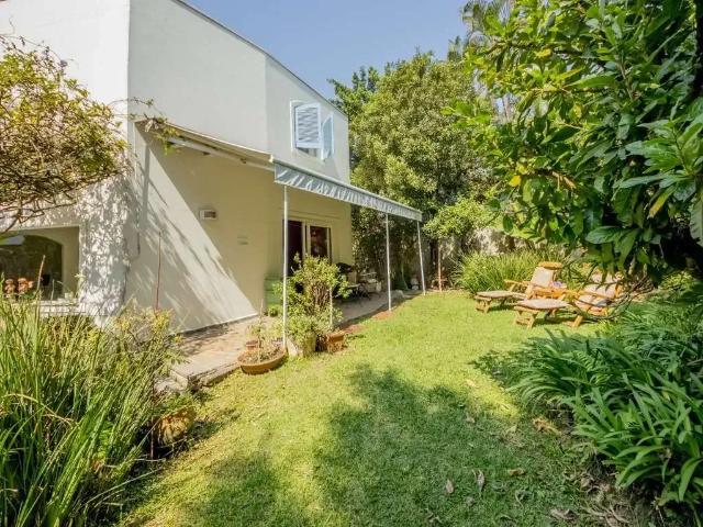 Casa / Sobrado para Venda em São Paulo/SP Vila Morumbi 4 Quartos