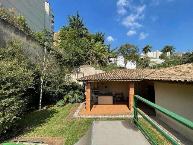 Casa / Sobrado para Venda em São Paulo/SP Vila Morumbi 4 Quartos