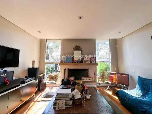 Casa / Sobrado para Venda em São Paulo/SP Vila Nova Conceição 3 Quartos