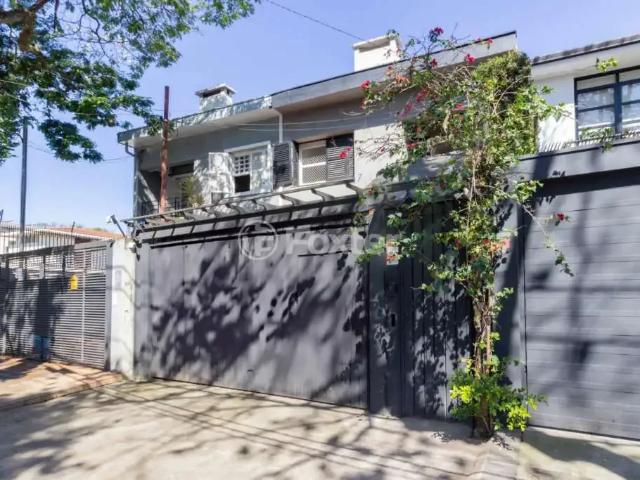 Casa / Sobrado para Venda em São Paulo/SP Vila Nova Conceição 3 Quartos