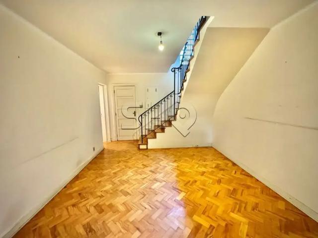 Casa / Sobrado para Venda em São Paulo/SP Vila Nova Conceição 4 Quartos