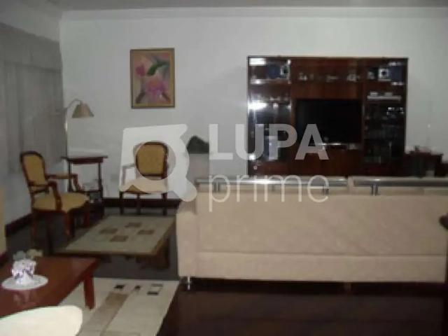 Casa / Sobrado para Venda em São Paulo/SP Vila Nova Cachoeirinha 4 Quartos