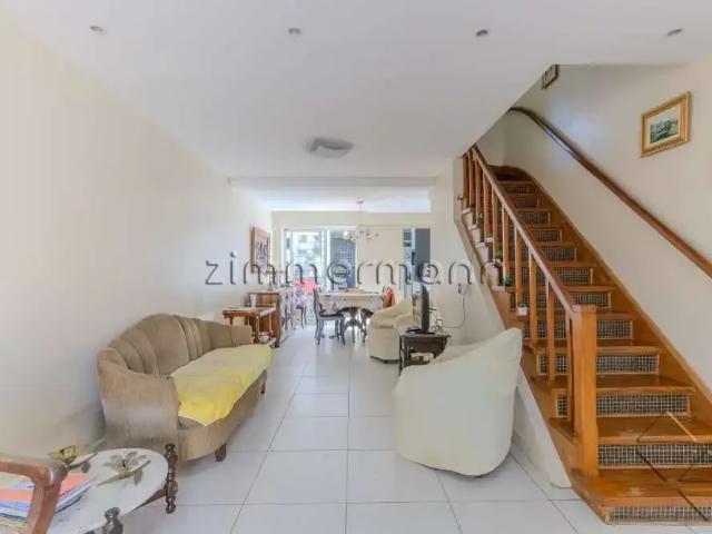 Casa / Sobrado para Venda em São Paulo/SP Vila Olímpia 3 Quartos