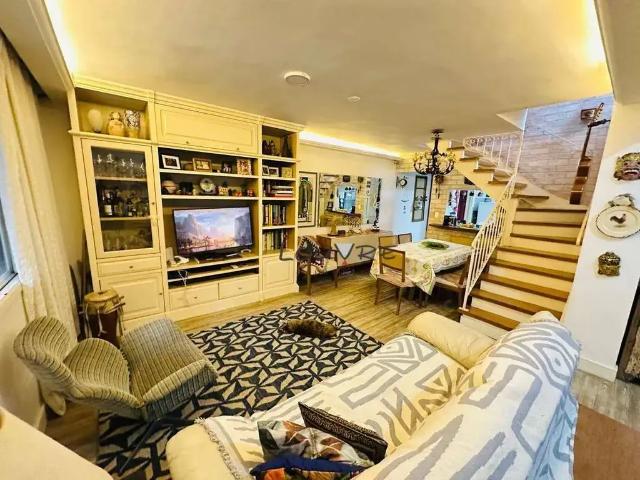Casa / Sobrado para Venda em São Paulo/SP Vila Olímpia 2 Quartos