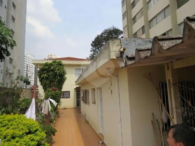 Casa / Sobrado para Venda em São Paulo/SP Vila Olímpia 4 Quartos