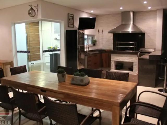 Casa / Sobrado para Venda em São Paulo/SP Vila Albertina 4 Quartos