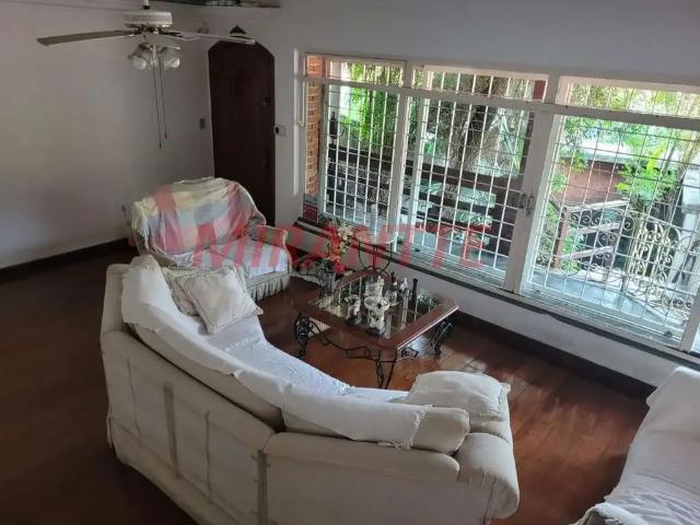 Casa / Sobrado para Venda em São Paulo/SP Vila Albertina 5 Quartos