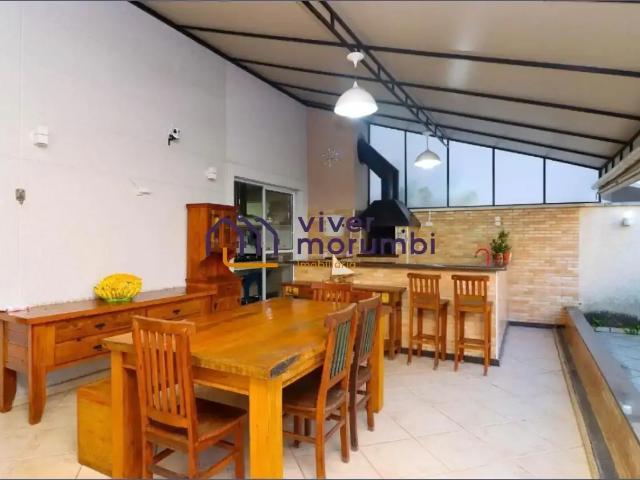 Casa / Sobrado para Venda em São Paulo/SP Vila Andrade 3 Quartos