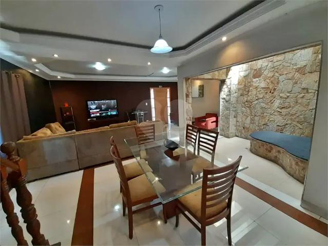 Casa / Sobrado para Venda em São Paulo/SP Vila Aparecida 3 Quartos