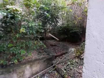 Praça Ferrúcio Tolesi - Garagem