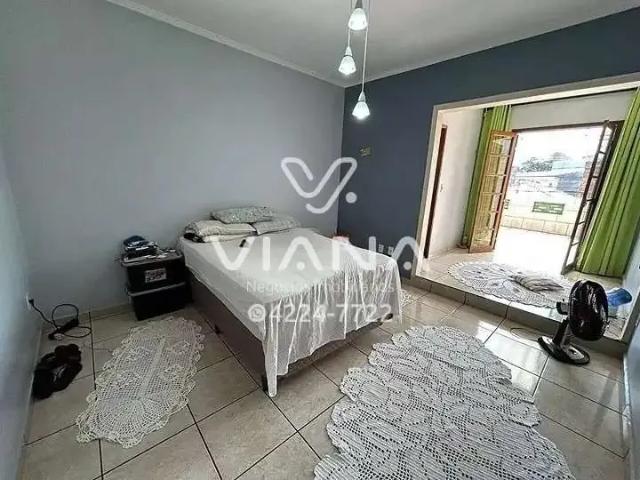 Casa / Sobrado para Venda em São Paulo/SP Vila Califórnia 4 Quartos