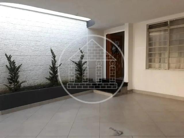 Casa / Sobrado para Venda em São Paulo/SP Vila Campo Grande 2 Quartos