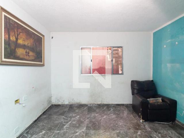 Casa / Sobrado para Venda em São Paulo/SP Vila Carmosina 5 Quartos
