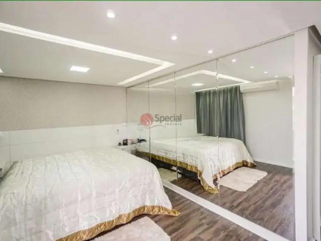 Casa / Sobrado para Venda em São Paulo/SP Vila Carrão 4 Quartos