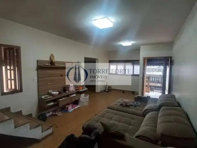Casa / Sobrado para Venda em São Paulo/SP Vila Carrão 4 Quartos