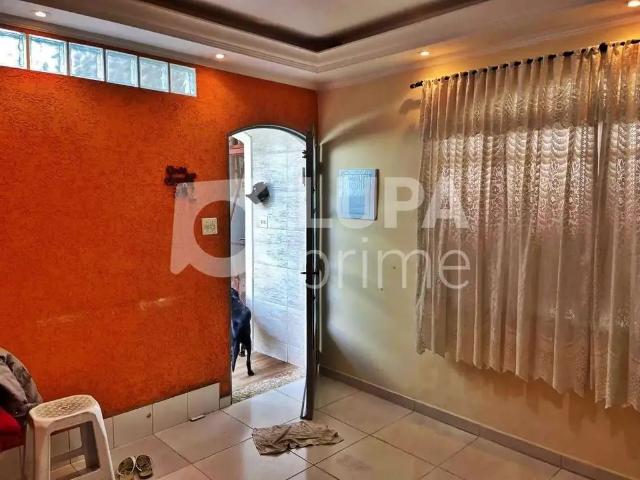 Casa / Sobrado para Venda em São Paulo/SP Vila Carrão 4 Quartos