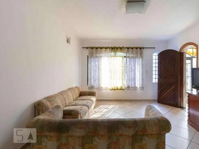 Casa / Sobrado para Venda em São Paulo/SP Vila Carrão 4 Quartos