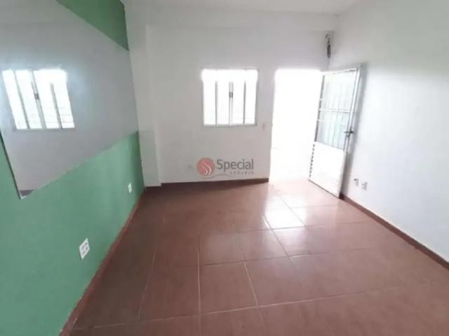 Casa / Sobrado para Venda em São Paulo/SP Vila Carrão 5 Quartos