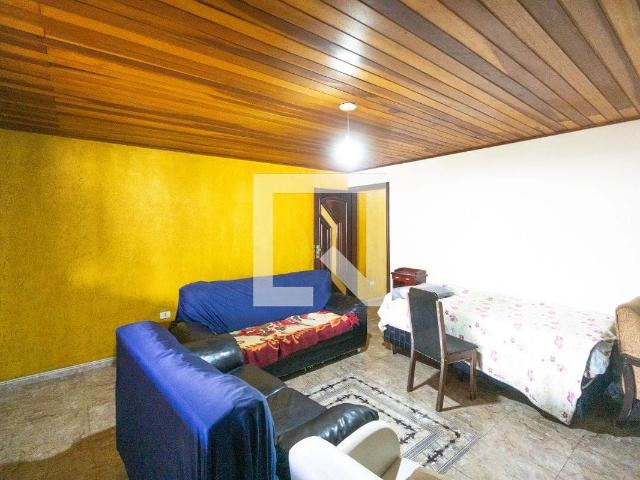 Casa / Sobrado para Venda em São Paulo/SP Vila Carrão 5 Quartos