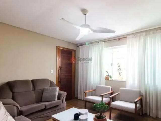 Casa / Sobrado para Venda em São Paulo/SP Vila Carrão 5 Quartos