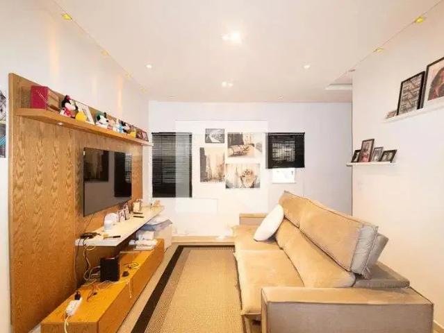 Casa / Sobrado para Venda em São Paulo/SP Vila Carrão 2 Quartos